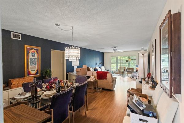 Lucaya Village, 2302 Lucaya Ln #L4, Coconut Creek, Florida 33066, image 3