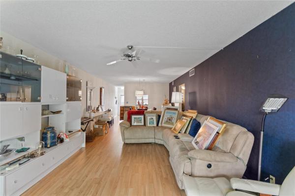 Lucaya Village, 2302 Lucaya Ln #L4, Coconut Creek, Florida 33066, image 2