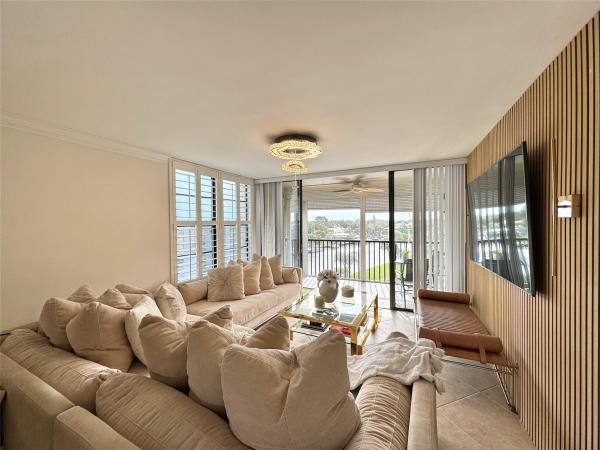 Boca Bayou, 8 Royal Palm Way #501, Boca Raton, Florida 33432, image 1