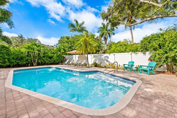 Yellowstone Park, 1300 SW 17th St, Fort Lauderdale, Florida 33315, image 1