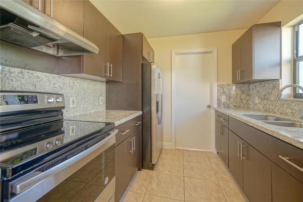 5720 SW 26th St, West Park, Florida 33023, image 1