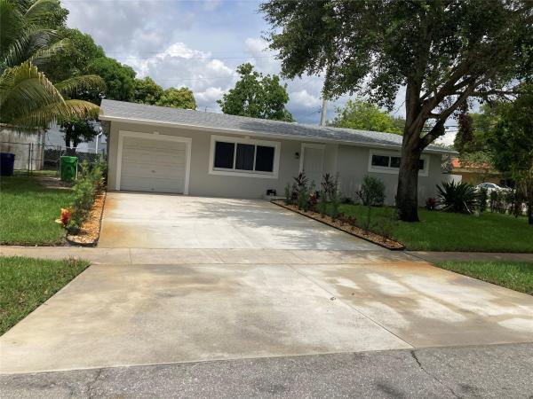Sunrise Golf Village, 6401 NW 30th St, Sunrise, Florida 33313, image 1