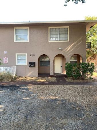 Prospect Gardens, 123 NW 40th St #7, Oakland Park, Florida 33309, image 1