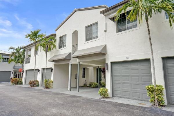 Atlantic East Townhomes, 121 SE 7th Ave #121, Pompano Beach, Florida 33060, image 1
