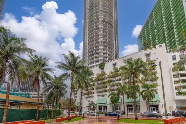 Opera Tower, 1750 N Bayshore Dr #1112, Miami, Florida 33132, image 1
