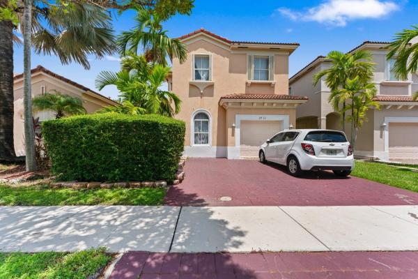 Portofino Bay, 3711 NE 23rd Ct, Homestead, Florida 33033, image 1