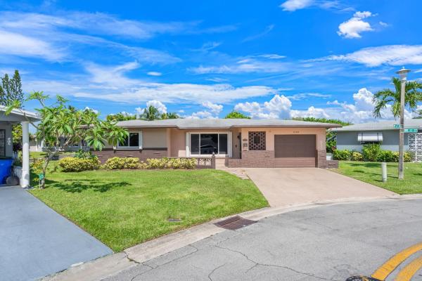 Paradise Gardens 1, 1165 NW 67th Ave, Margate, Florida 33063, image 1