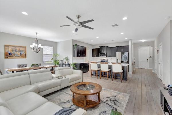 Park Central At Cypress Key, 92 Palmetto Ln, Royal Palm Beach, Florida 33411, image 1