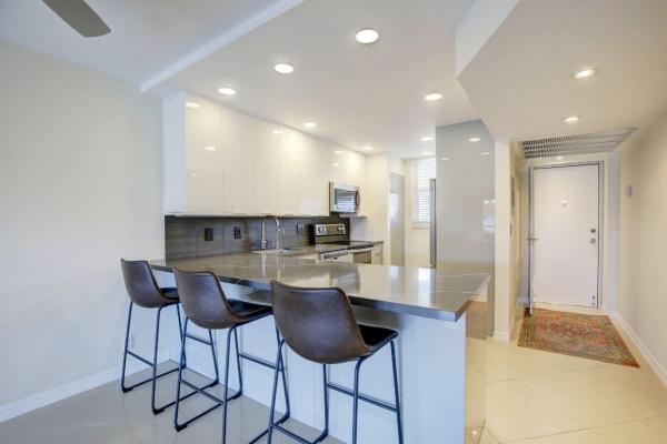 Cross Fox, 5321 NE 24th Ter #504A, Fort Lauderdale, Florida 33308, image 1