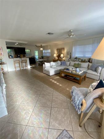 Lighthouse Bay, 2755 NE 28th Ave #E3, Lighthouse Point, Florida 33064, image 1