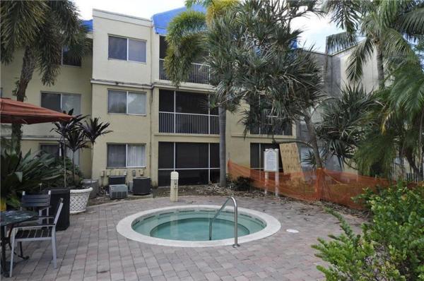 Sun Vista Gardens, 5740 Rock Island Rd #297, Tamarac, Florida 33319, image 2