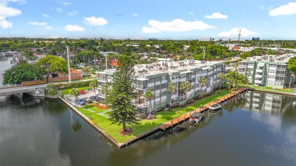 Watergate, 2741 Taft St #307, Hollywood, Florida 33020, image 1