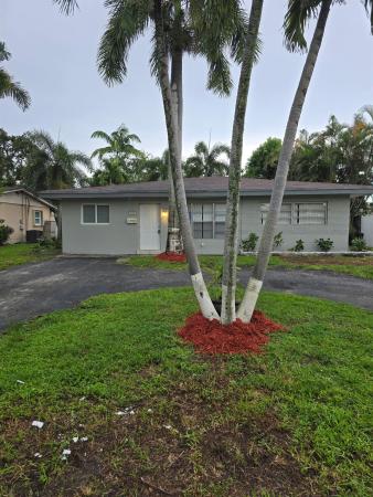Breeze Haven, 2111 N 57th Ter, Hollywood, Florida 33021, image 1