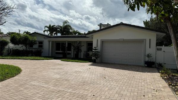 Hillsboro Shores, 3204 Robbins Rd, Pompano Beach, Florida 33062, image 1