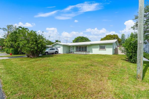 Norwood, 21 SE 7th St, Pompano Beach, Florida 33060, image 1