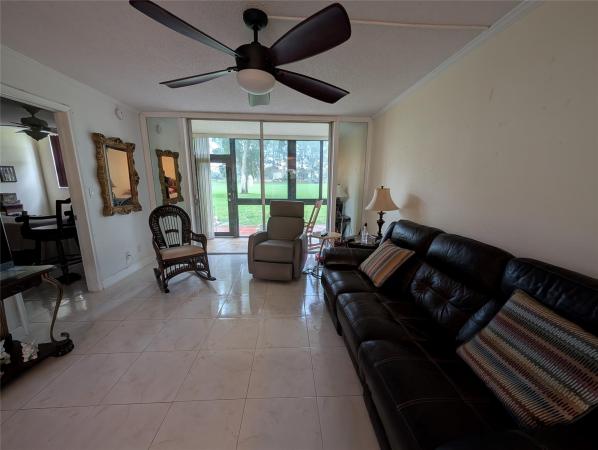 Hollybrook Golf & Tennis Club, 9300 N Hollybrook Lake Dr 106 ##106, Pembroke Pines, Florida 33025, image 1