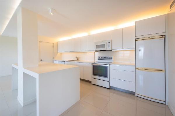 Horizon House, 2555 NE 11th St #902, Fort Lauderdale, Florida 33304, image 3