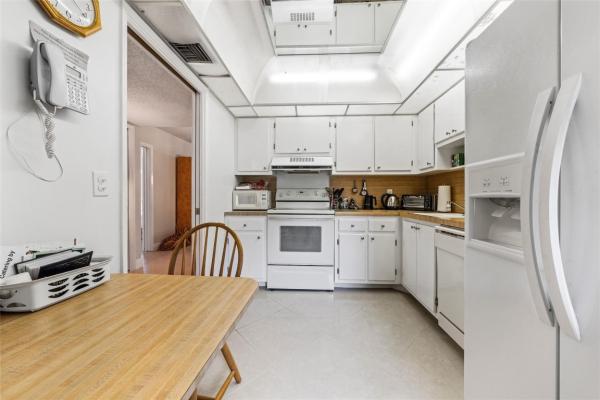 Palm-Aire Country Club 6, 3960 Oaks Clubhouse Dr #312, Pompano Beach, Florida 33069, image 1