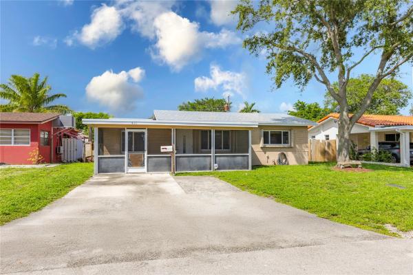 North Andrews Gardens, 411 NE 45th St, Oakland Park, Florida 33334, image 1