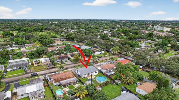 Driftwood Acres, 7161 Pershing St, Hollywood, Florida 33024, image 1