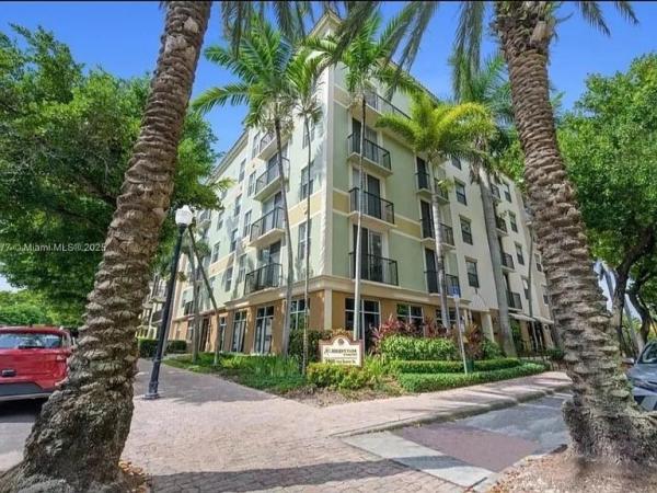 Regent Park At Young Circle, 1919 Van Buren St #609, Hollywood, Florida 33020, image 1
