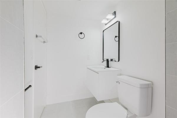 Bonaire At Woodmont, 7579 NW 79th Ave 205 ##205, Tamarac, Florida 33321, image 1