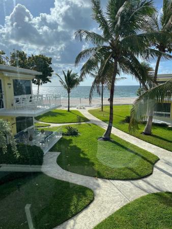 Malulani, 1398 S Ocean Blvd #11, Pompano Beach, Florida 33062, image 1