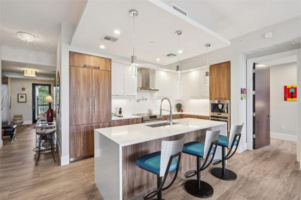 Palms On Venice, 161 Isle Of Venice Dr 303 ##303, Fort Lauderdale, Florida 33301, image 1