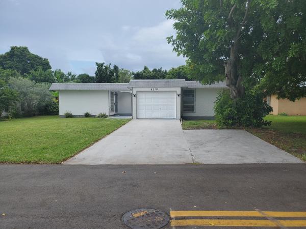 Vanguard Village 15, 6310 NW 71st Ave, Tamarac, Florida 33321, image 1