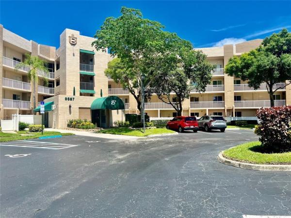 Weldon At Kings Point, 9587 Weldon Cir #B204, Fort Lauderdale, Florida 33321, image 1