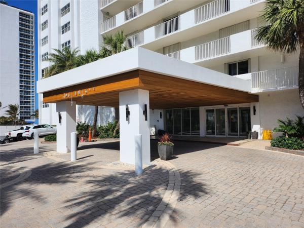 Three Thousand South, 3000 S Ocean Blvd 1020, Boca Raton, Florida 33432, image 1