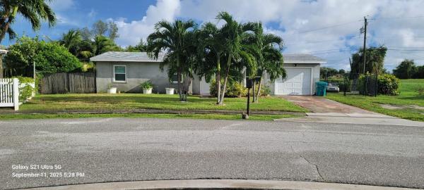 Rolling Green, 450 NE 14th Ave, Boynton Beach, Florida 33435, image 1