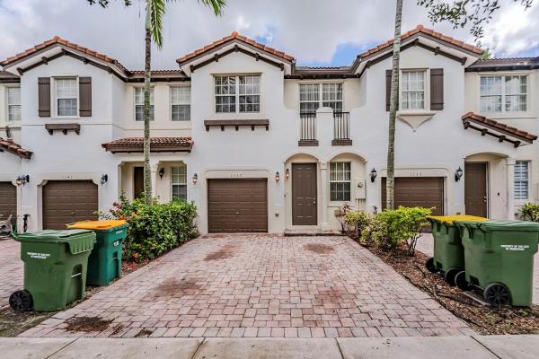 1137 NE 31st Ter, Homestead, Florida 33033, image 1