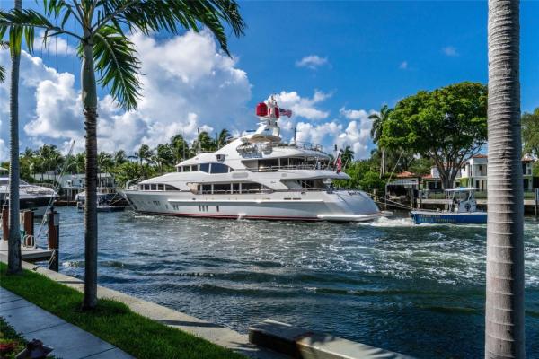 Riverview Garden, 1000 SE 4th St #117, Fort Lauderdale, Florida 33301, image 2