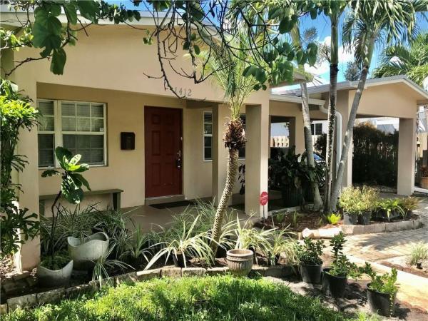 Verena Park, 1412 NE 14th Pl, Fort Lauderdale, Florida 33304, image 1