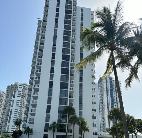 Waterview 1, 20505 E Country Club Dr #637, Aventura, Florida 33180, image 1