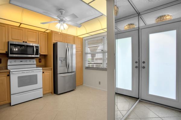 Lucaya Village, 2202 Lucaya Bnd #D4, Coconut Creek, Florida 33066, image 1