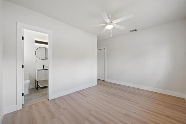 Westwood Manor Estates, 2442 NW 170th St, Miami Gardens, Florida 33056, image 1