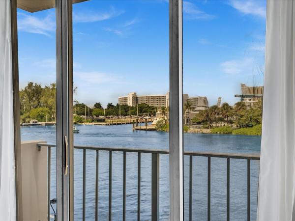 Seacrest Towers, 1609 N Riverside Dr #204, Pompano Beach, Florida 33062, image 1
