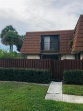 Village Of Sandalwood Lakes North, 156 Heritage Way, West Palm Beach, Florida 33407, image 1