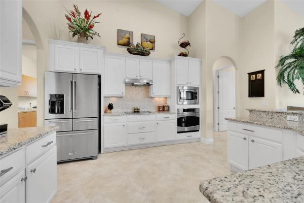 Meadowood Golf & Tennis Club, 2997 Conifer Dr, Fort Pierce, Florida 34951, image 2