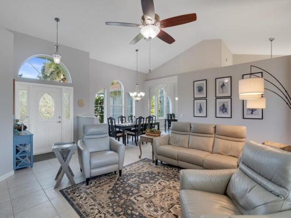 Crane Pointe At Sawgrass Lakes, 213 SW Whitewood Dr, Port St. Lucie, Florida 34953, image 2