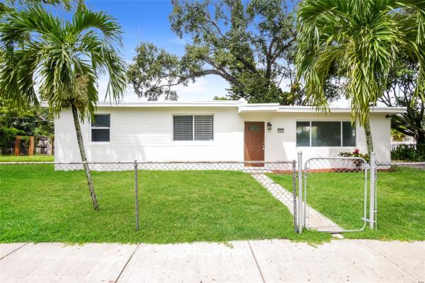 Lake Forest, 4600 SW 36th St, West Park, Florida 33023, image 1