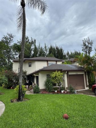 Boca Ridge Glen, 20783 Boca Ridge Dr N, Boca Raton, Florida 33428, image 1