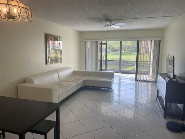 Meadowridge East, 2059 SW 15th St 225 ##225, Deerfield Beach, Florida 33442, image 1