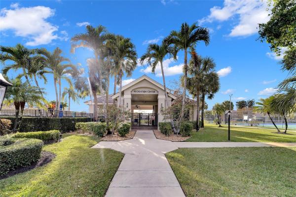 Lexington Estates, 22280 Tupelo Pl, Boca Raton, Florida 33428, image 2
