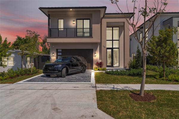 Dell Park, 235 NE 11th St, Delray Beach, Florida 33444, image 1