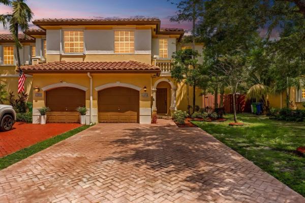 Escada At Vizcaya, 14075 SW 50th Ln, Miramar, Florida 33027, image 1