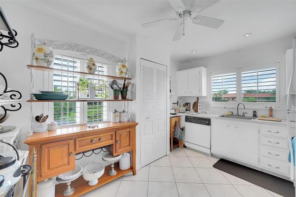 Sunrise Lakes 3, 9481 Sunrise Lakes Blvd #310, Sunrise, Florida 33322, image 1