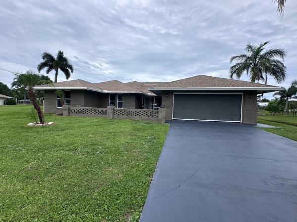 Sandhill Crossing, 1857 SE Bowie St, Port St. Lucie, Florida 34952, image 1
